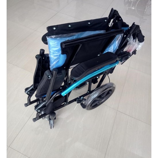 Aluminium Ultralight Wheelchair with Flip-up Armrest & Footrest